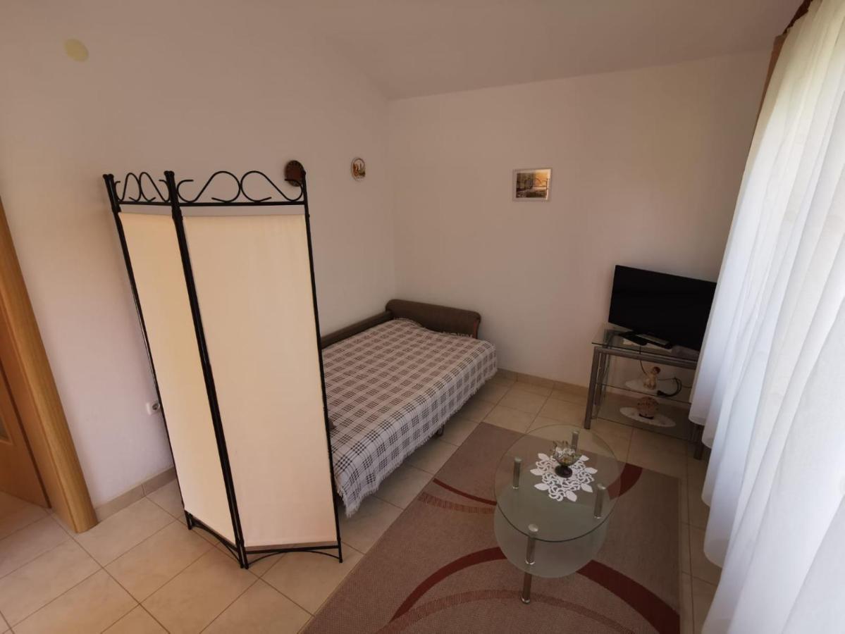 Apartman Zora Подстрана Екстериор снимка