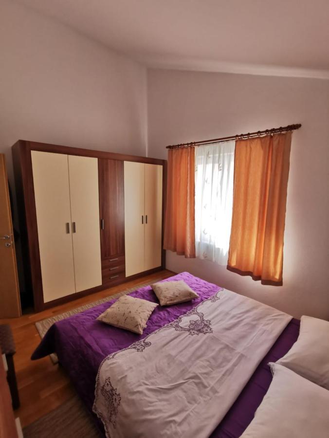 Apartman Zora Подстрана Екстериор снимка